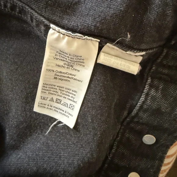 Madewell Oversized Jean Jacket in Lunar Wash. - Picture 6 of 6